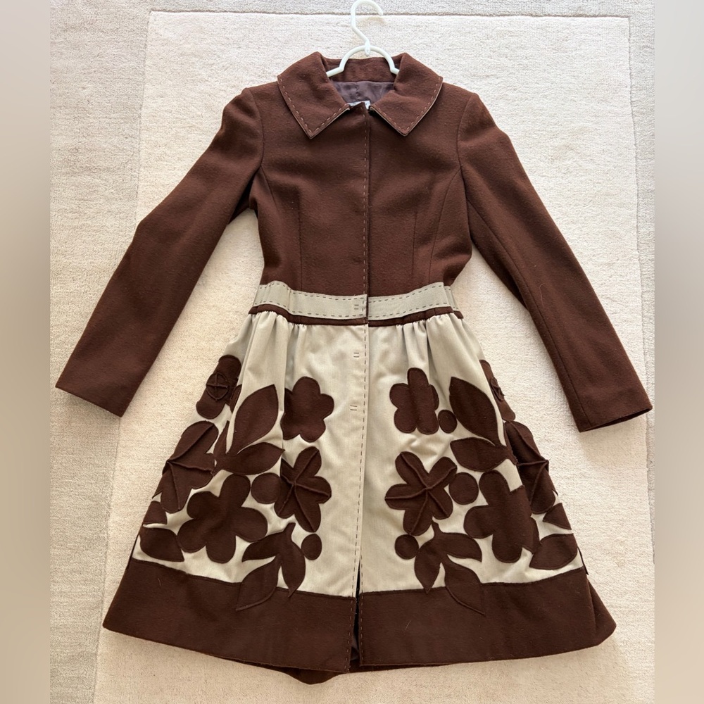Philosophy di Alberta Ferretti Brown & Cream Floral Appliqué Wool Coat, Small
